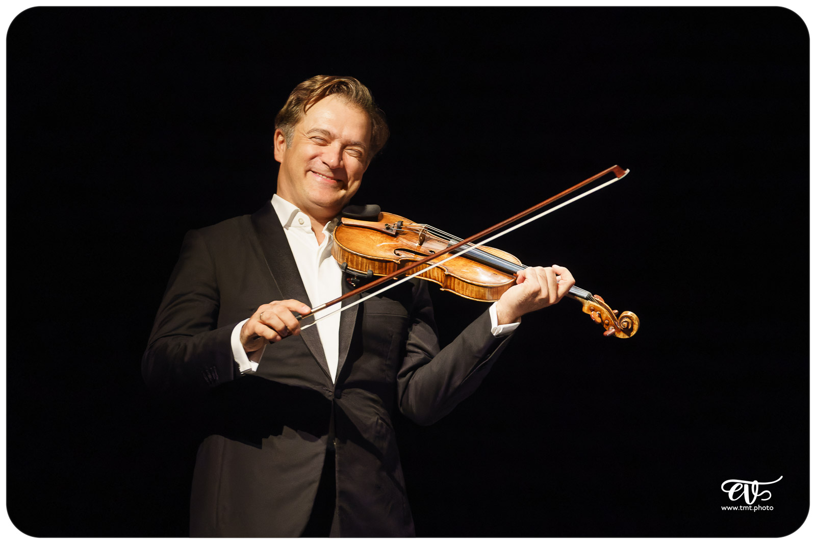 RENAUD CAPUÇON ET GUILLAUME BELLOM